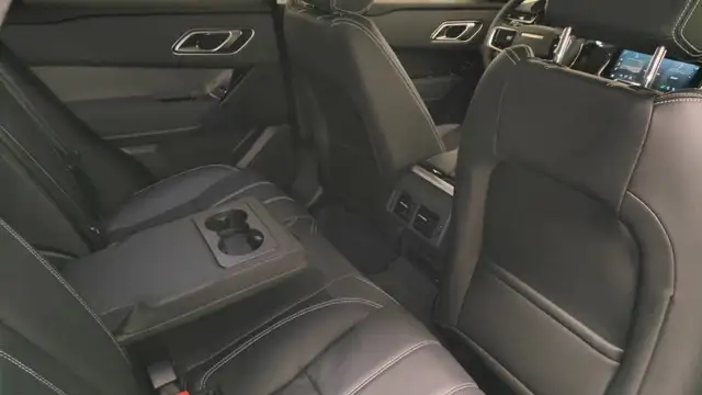Land Rover Range Rover Velar view 30