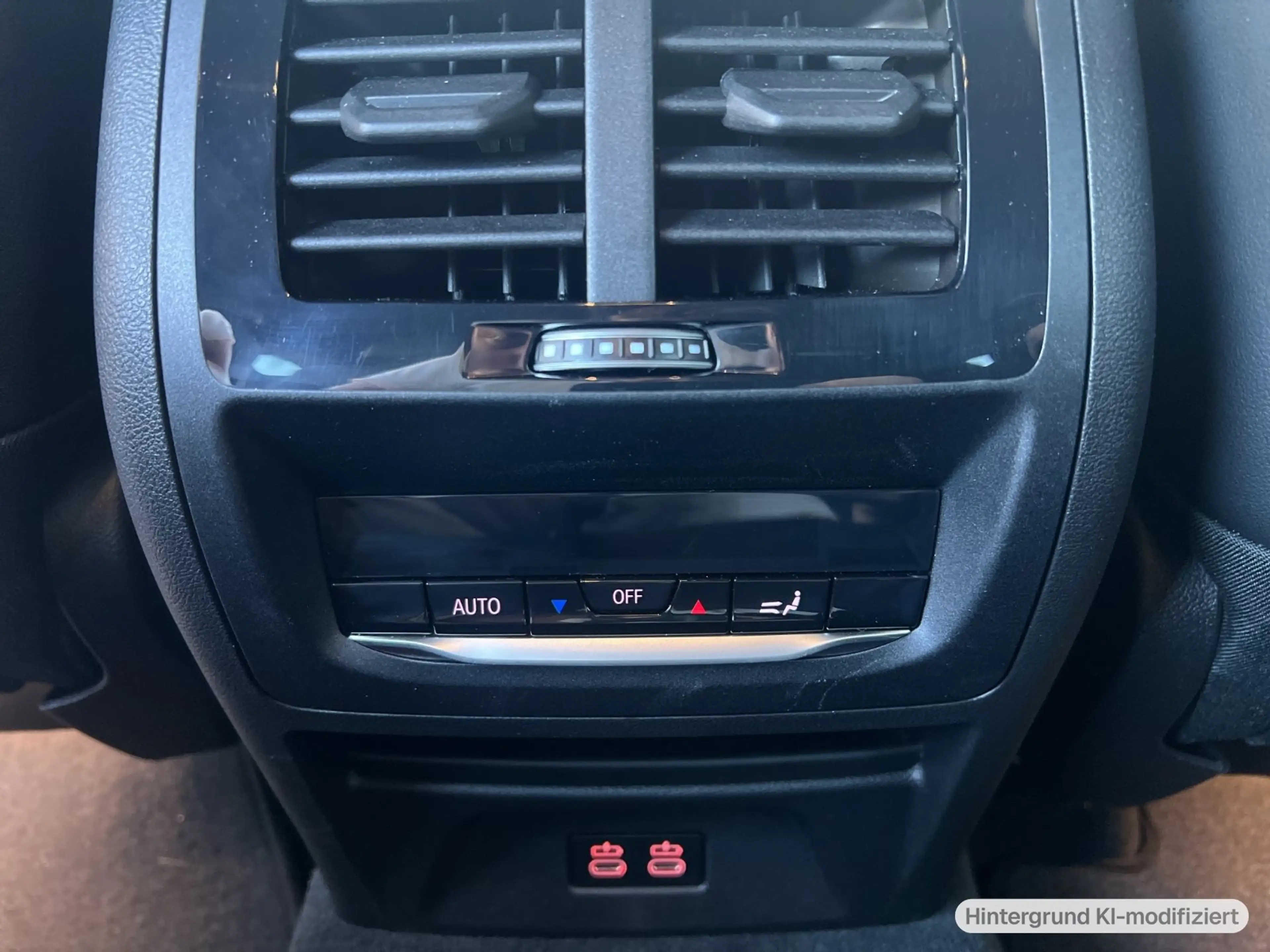 BMW X4 xDrive20d — photo 14