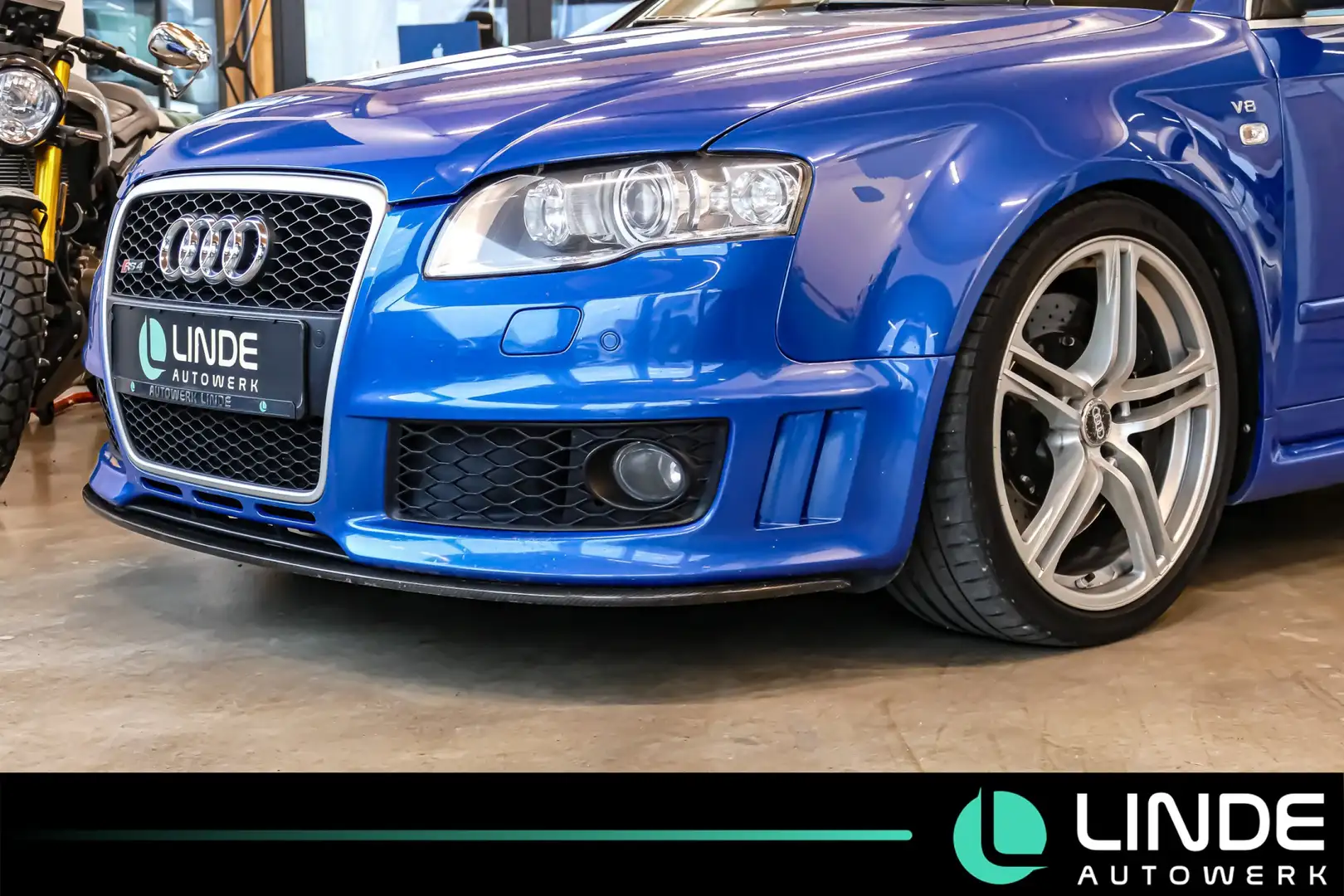 Audi RS4 4.2 quattro |LEDER|BOSE|Bi-XENON|PDC|SHZ Blu/Azzurro - 2