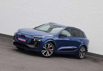 100 kWh 50 Performance S-line - Shadow+/BlindSpot/360/Matrix/Heatpump/Leather21"