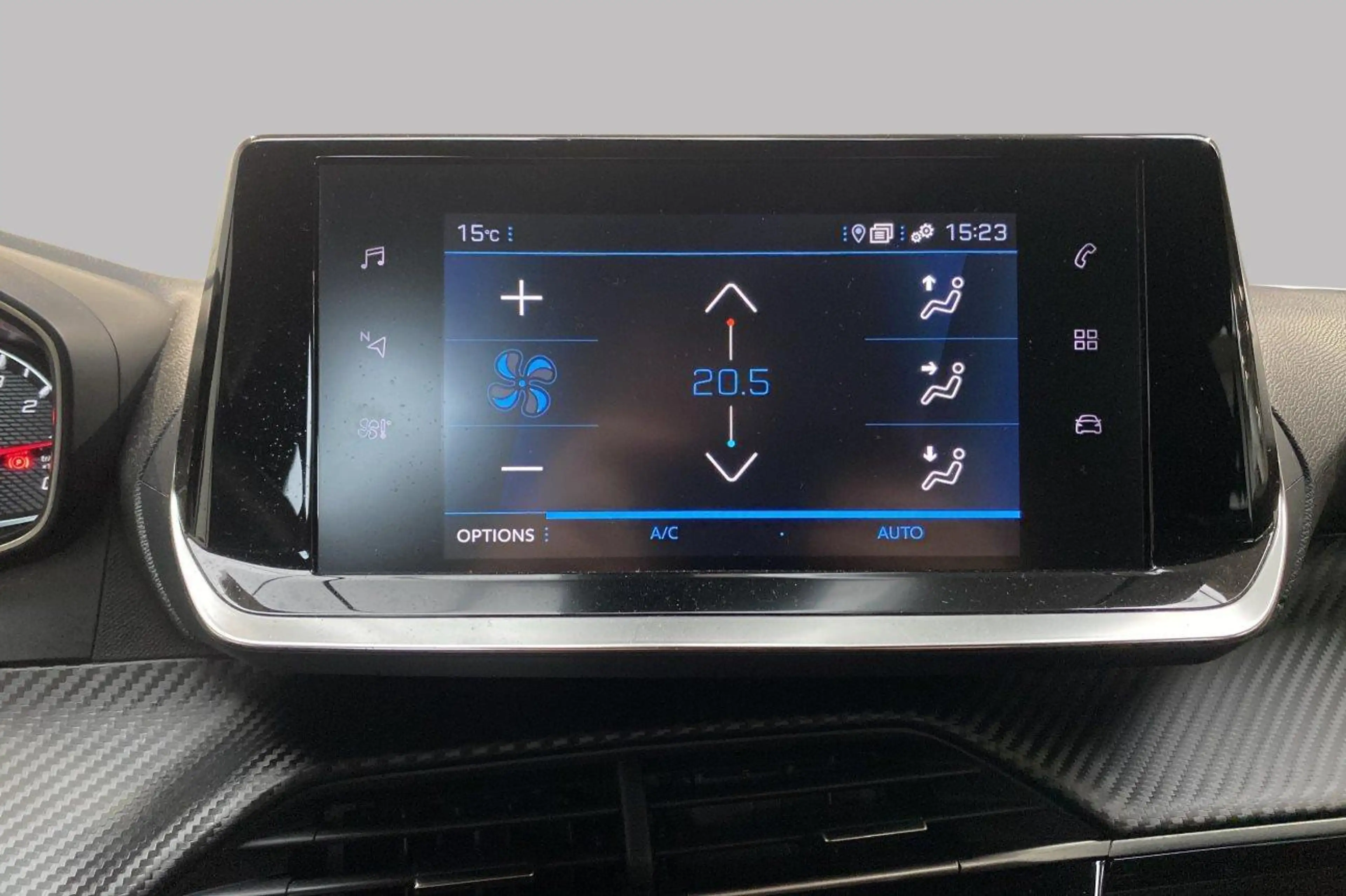 Peugeot 2008 Active Pack — photo 15