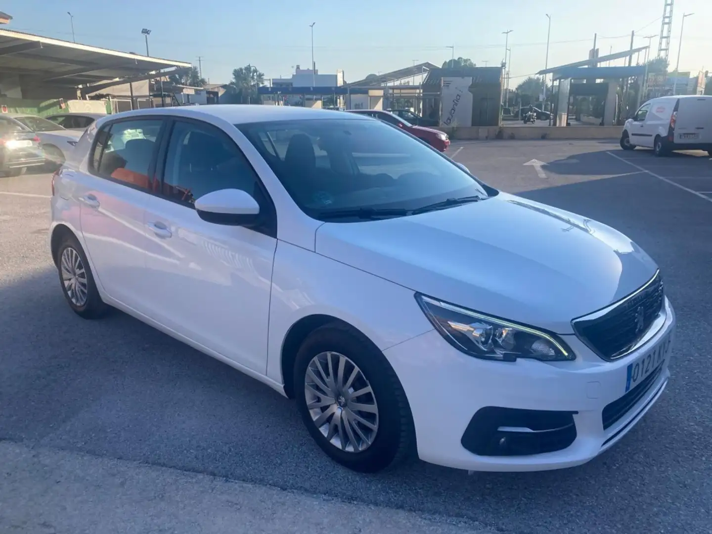 Peugeot 308 1.5BlueHDi S&S Access 100 Blanco - 1
