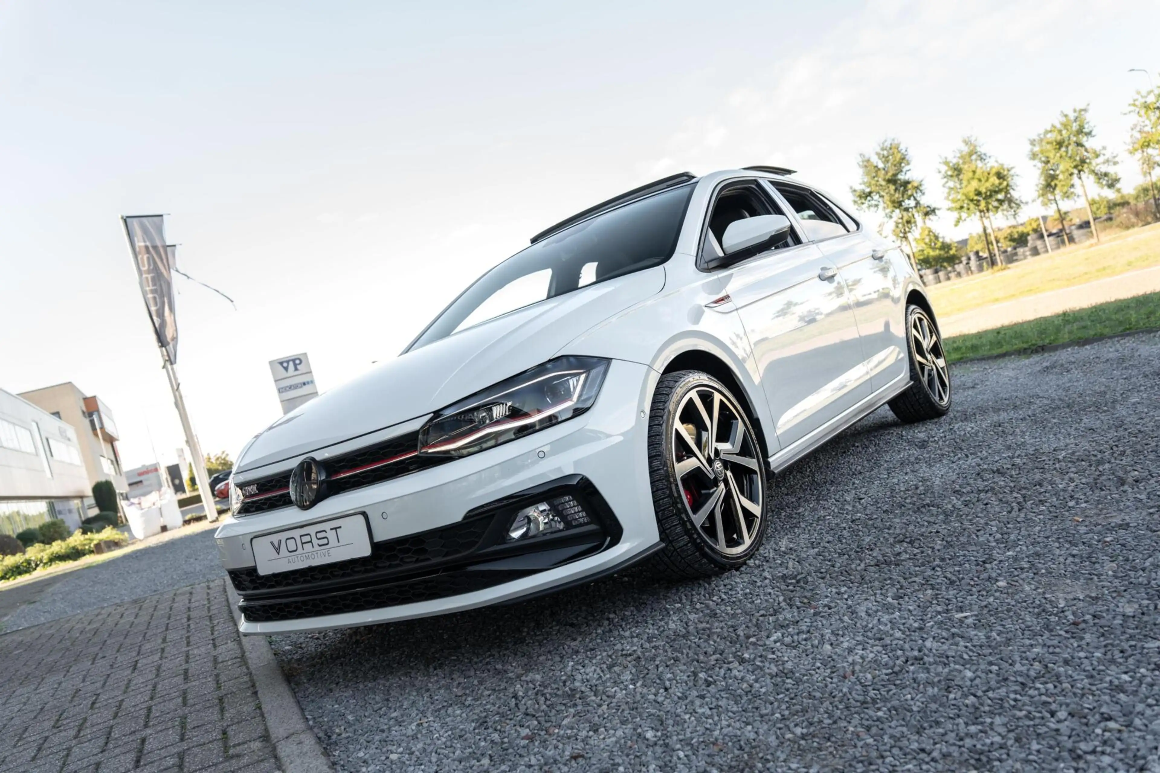 Volkswagen Polo GTI 2.0 TSI Pano DSG Beats ACC Stoelverw — photo 12