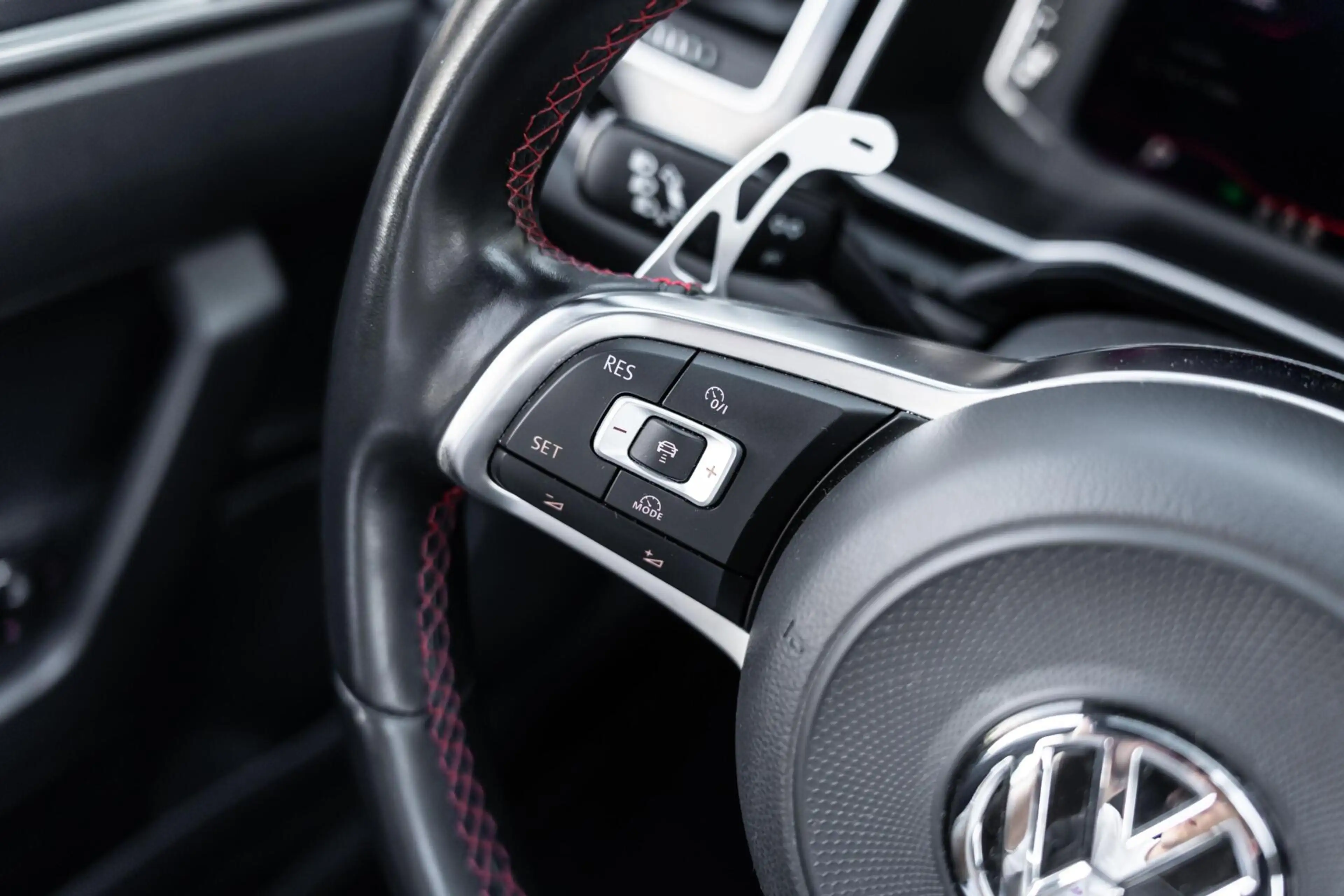 Volkswagen Polo GTI 2.0 TSI Pano DSG Beats ACC Stoelverw — photo 19