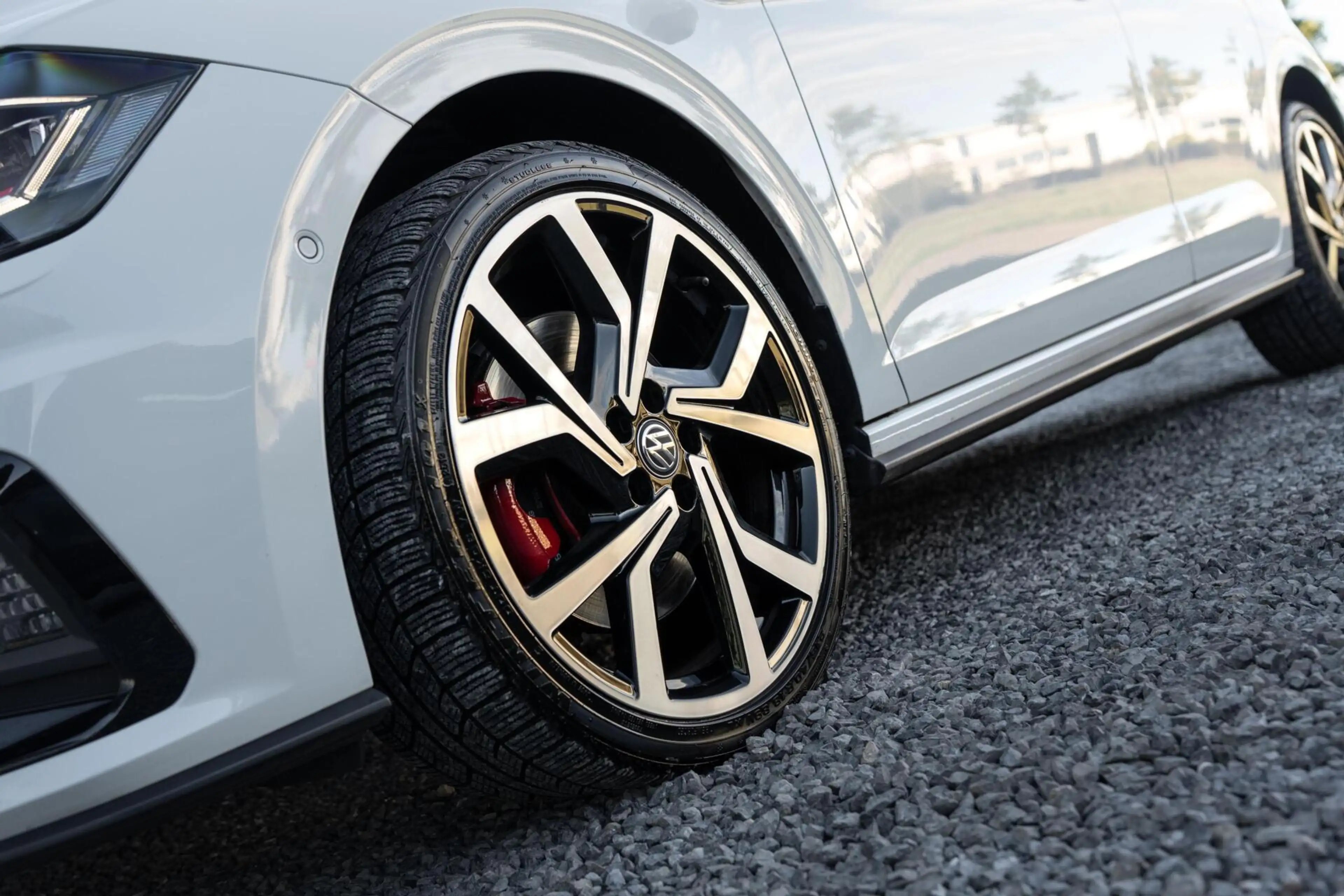 Volkswagen Polo GTI 2.0 TSI Pano DSG Beats ACC Stoelverw — photo 13