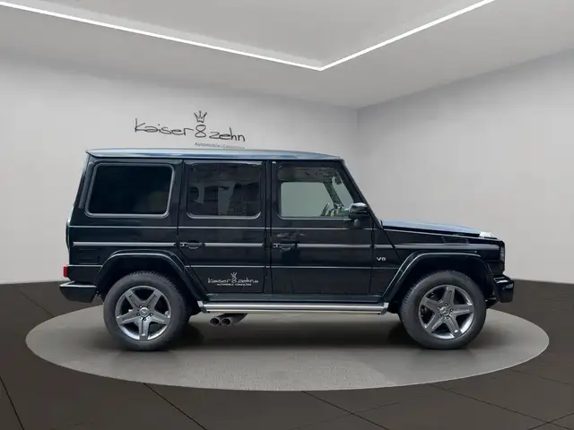 Mercedes-Benz G-Class view 5