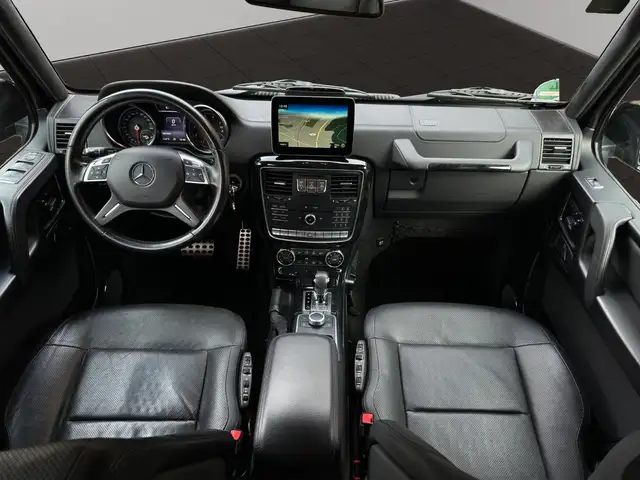 Mercedes-Benz G-Class view 11