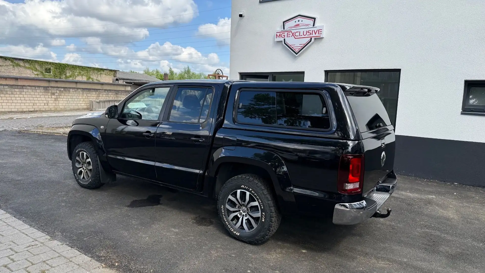 Volkswagen Amarok Canyon DoubleCab 4Motion Zwart - 2