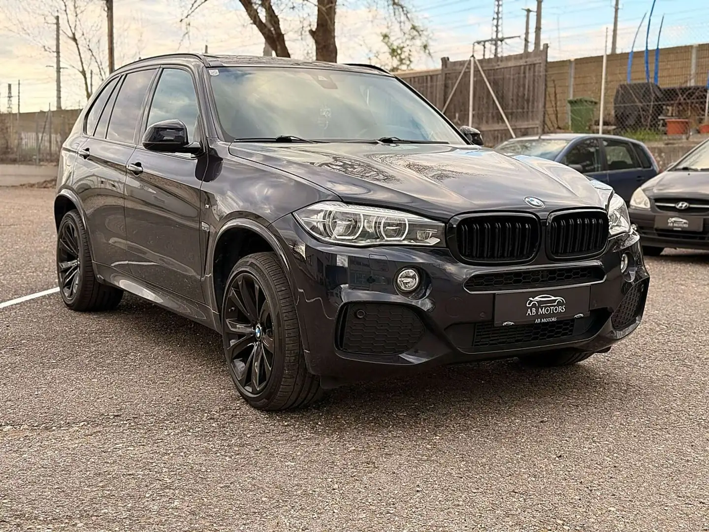 BMW X5 xDrive30d Aut. Schwarz - 1