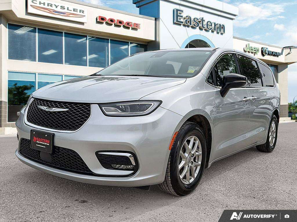 2024 Chrysler Pacifica | Touring-L |  Apple CarPlay and Android Auto | He