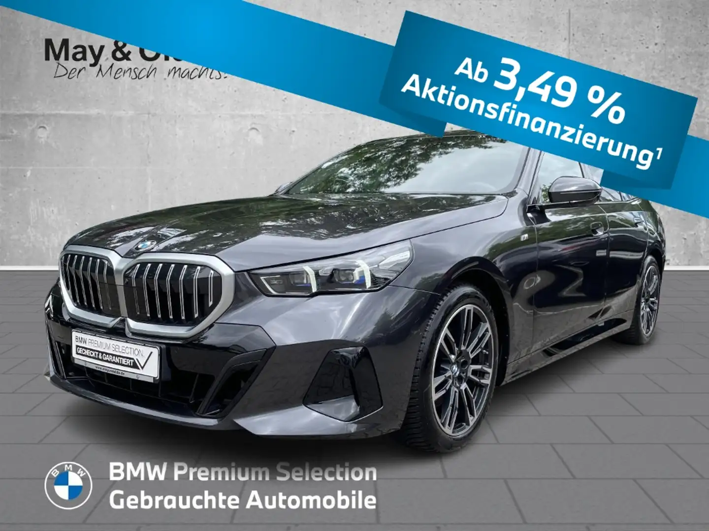 BMW 540 d xDrive M-Sport Leder HUD StandHZG AHK Pano Navi Grau - 1