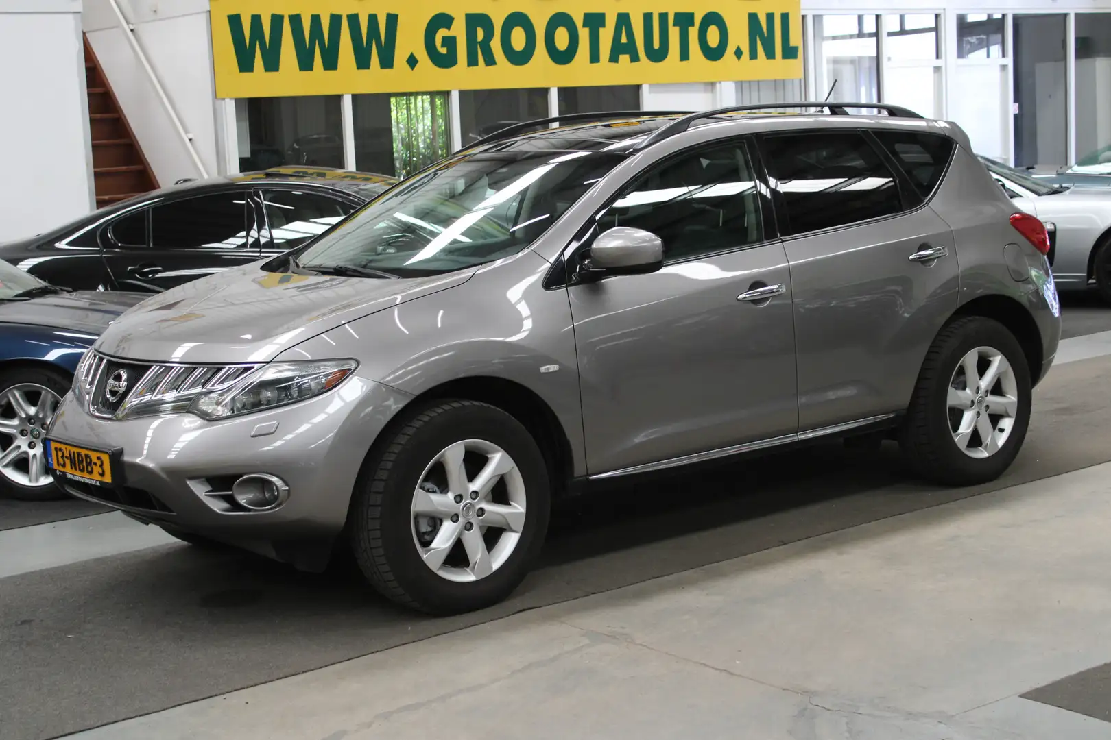 Nissan Murano 3.5 V6 Panoramadak, Airco, Cruise control, Lederen Grijs - 1