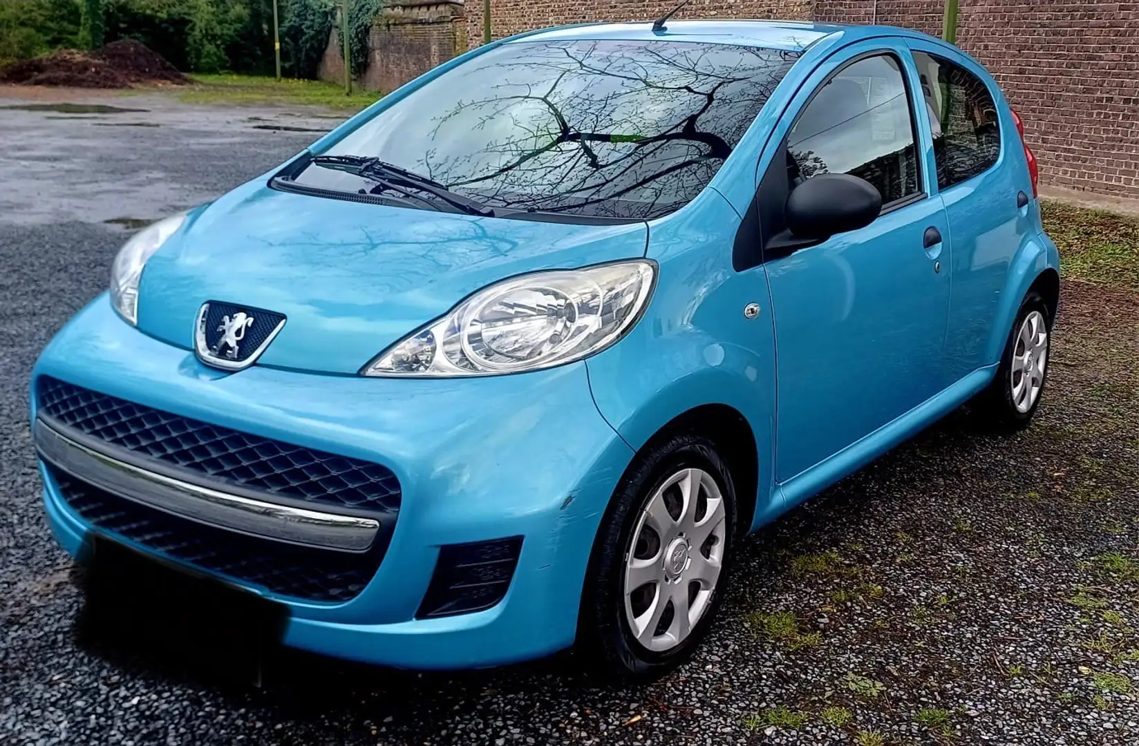 Peugeot 107 1.0i Urban Move - 1