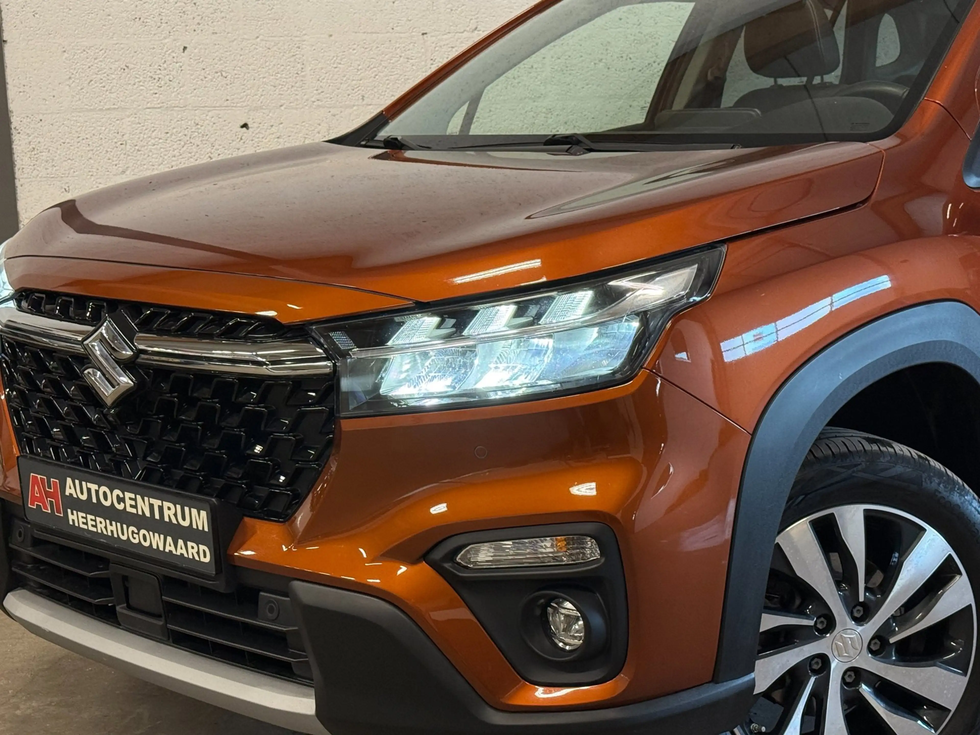 Suzuki S-Cross 1.5 Hybrid AllGrip Style Automaat|Pano|360|Leder|D — photo 4
