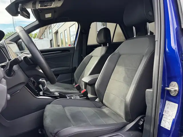Volkswagen T-Roc view 23