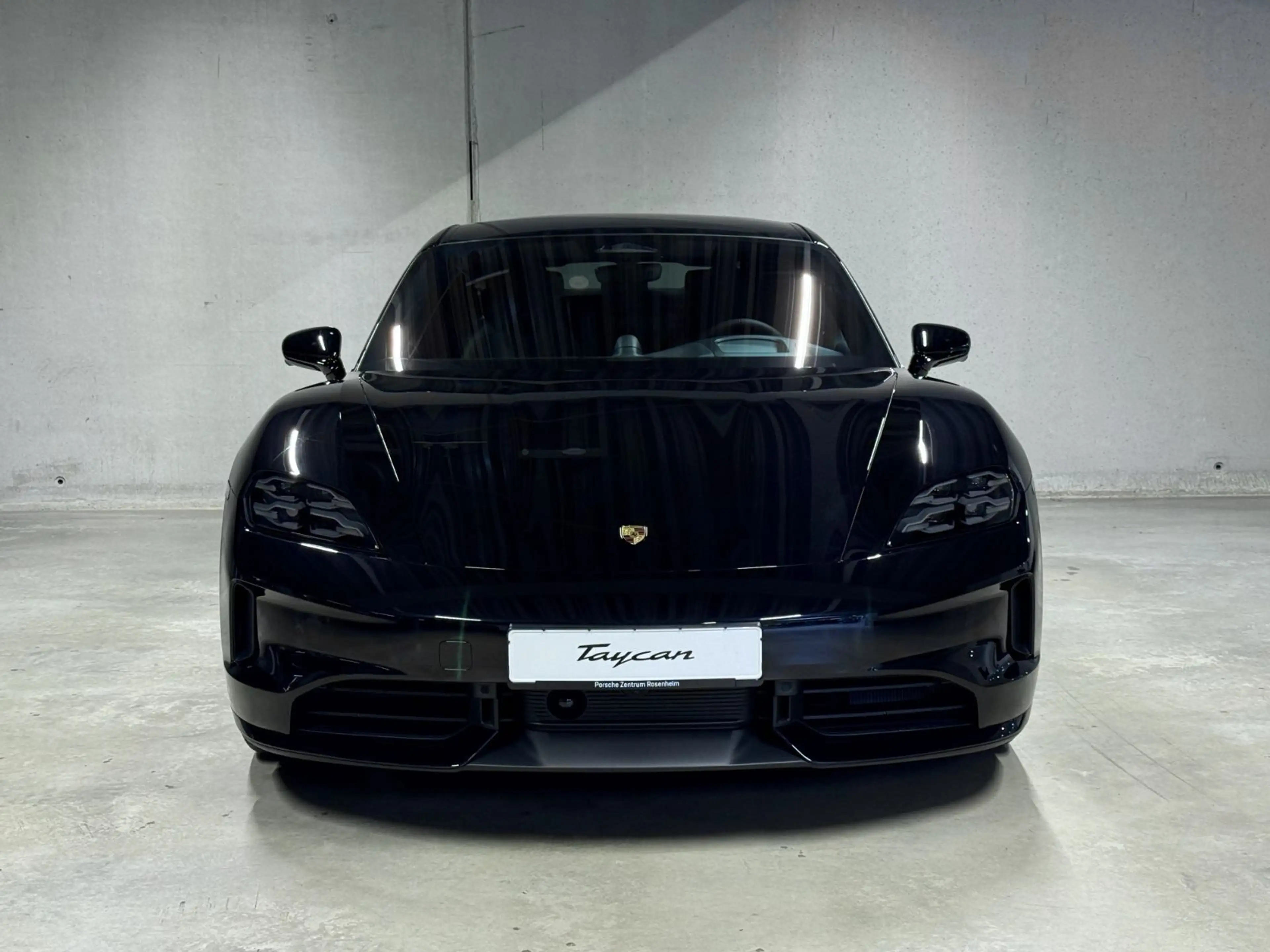 Porsche Taycan 4 Black Edition | InnoDrive | Panorama | — photo 8