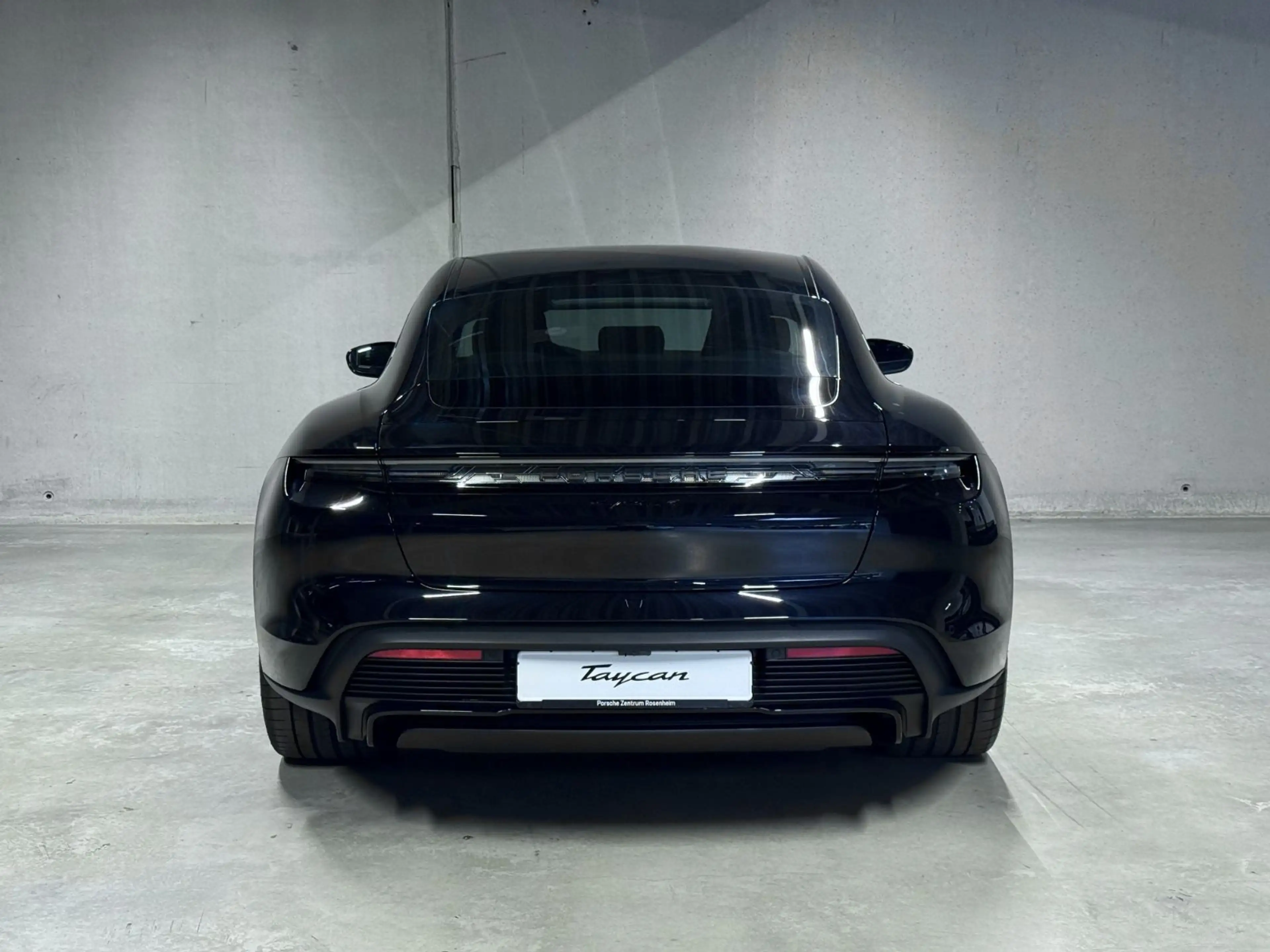 Porsche Taycan 4 Black Edition | InnoDrive | Panorama | — photo 5