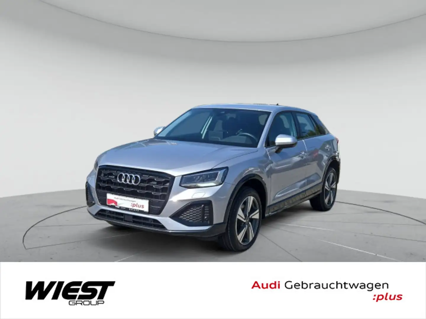 Audi Q2 advanced 40 TFSI quattro S tronic, LEDER/VIRT Silber - 1