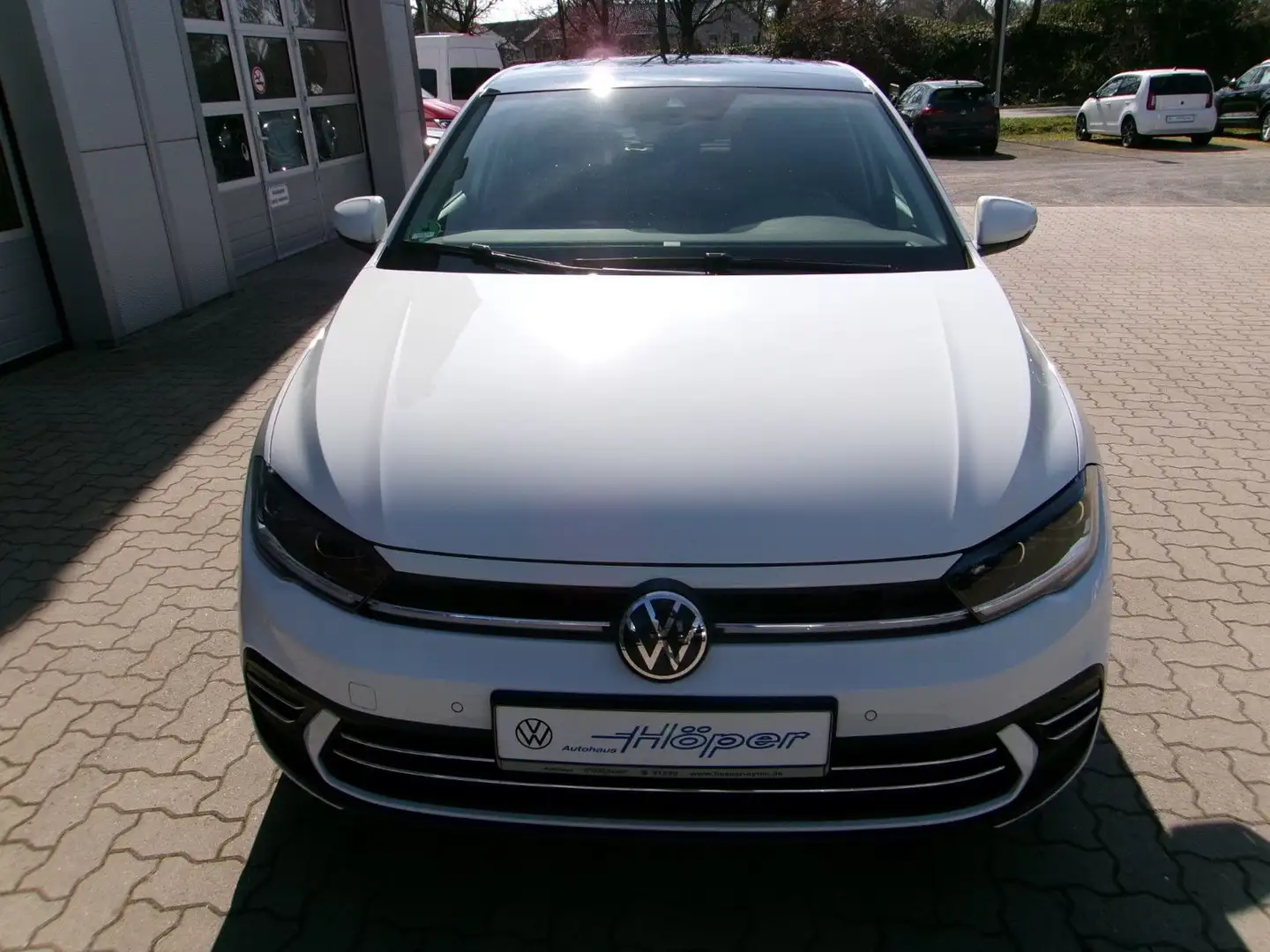 Volkswagen Polo 1.0 TSI DSG Style+Beats+Panoramadach Weiß - 2