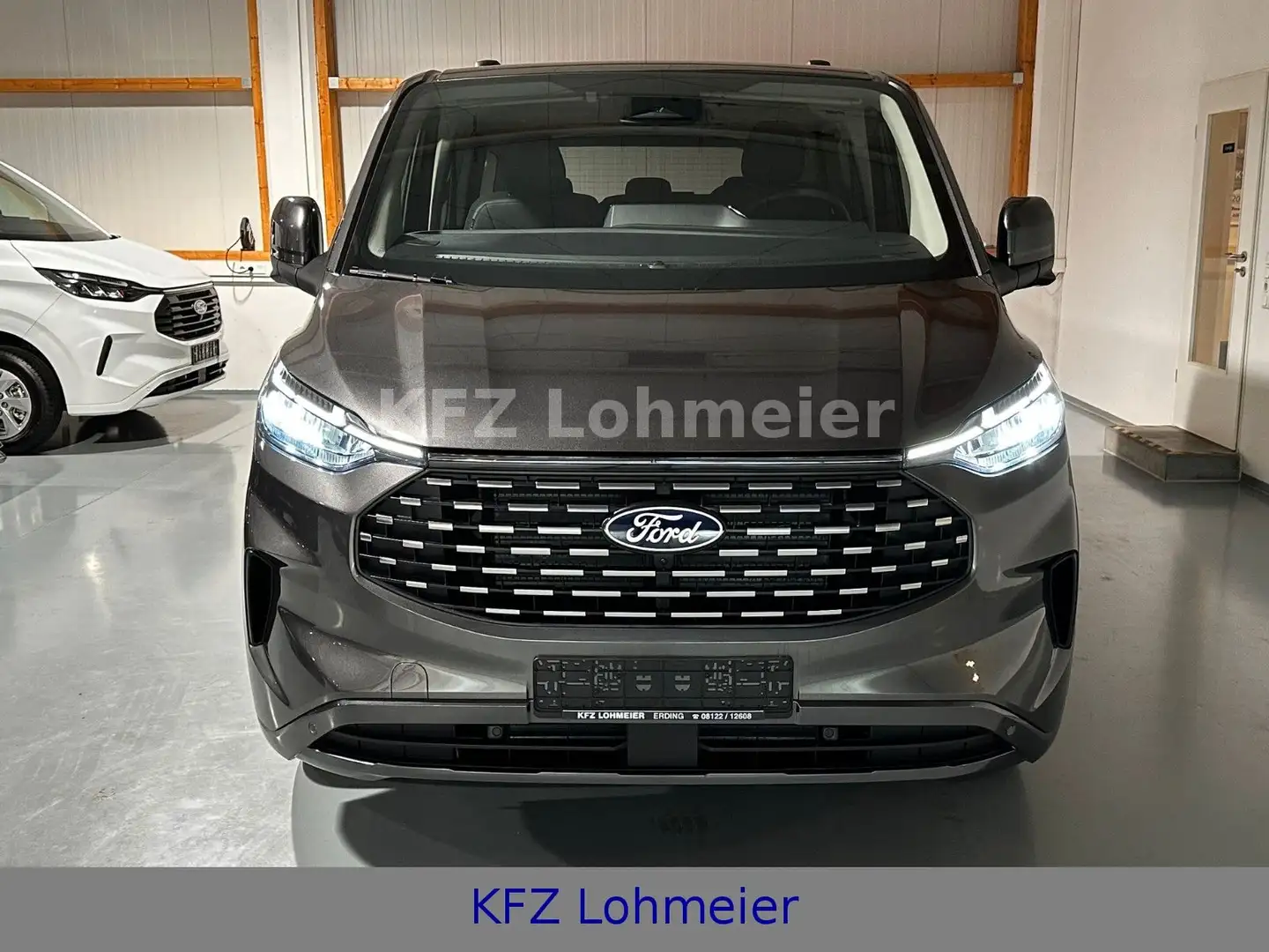 Ford Tourneo Custom 320 L2 Titanium X *AHK*SOFORT* Gris - 2