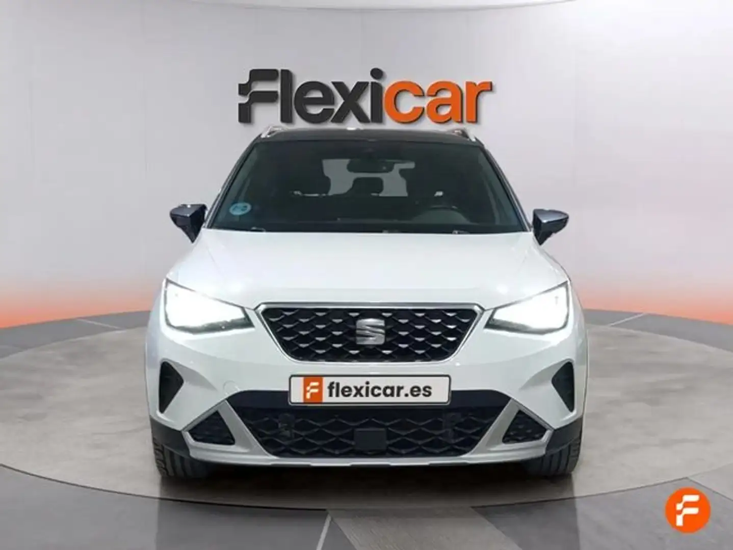 SEAT Arona 1.5 EcoTSI S&S Special Edition DSG7 150 Blanco - 2