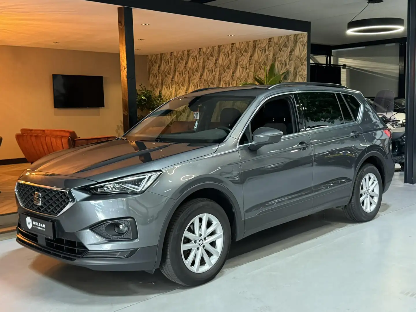 SEAT Tarraco 1.5 TSI Style Garantie Xenon Navigatie Camera Acc Grijs - 2
