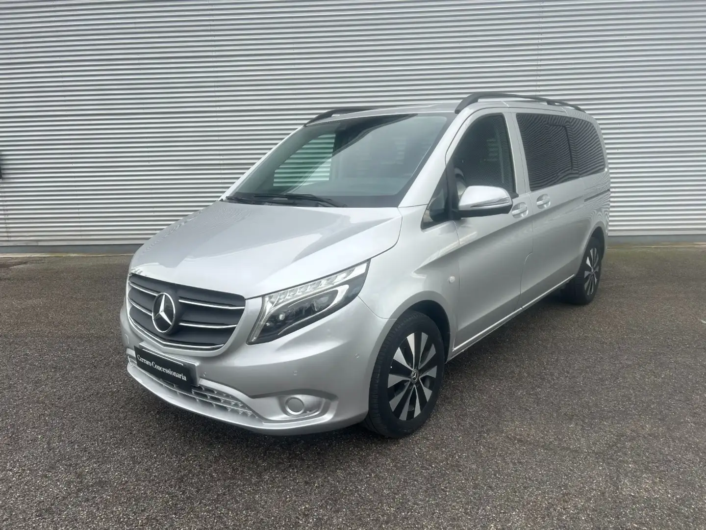 Mercedes-Benz Vito 119 cdi compact mixto Business auto E6 Argent - 1