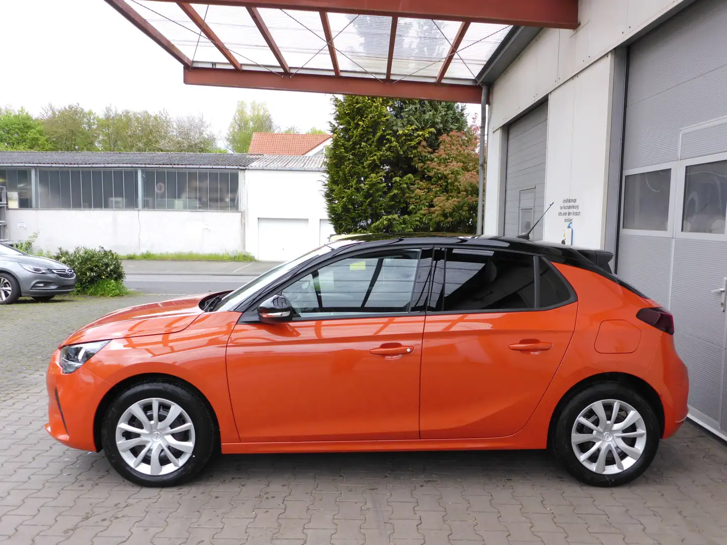 Opel Corsa Edition Orange - 2