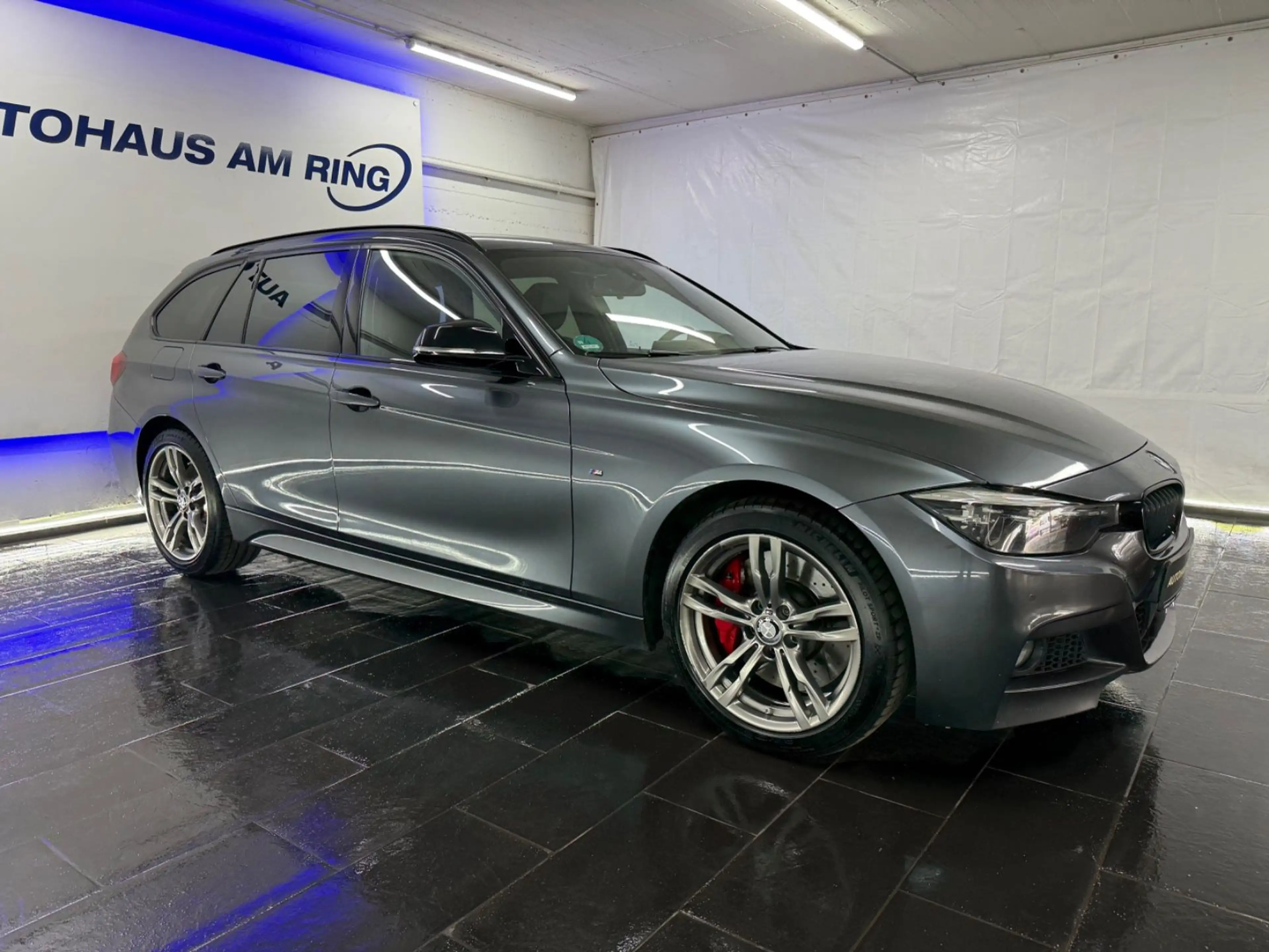 BMW 335 d Touring xDrive M Sport LEDER LED ACC DAB — photo 5
