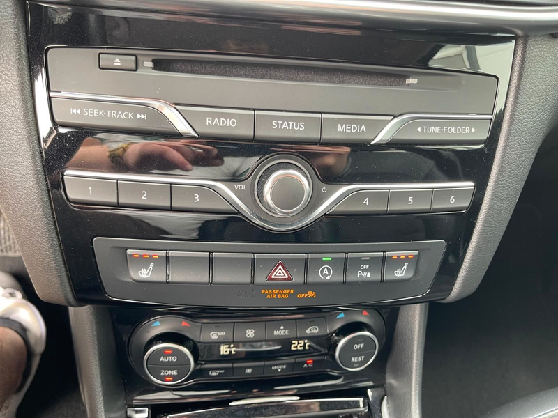 Infiniti Q30 2.2d AWD/NAVI/SHZ/AUTOMATIK/Eu6/Kamera/LED — photo 14