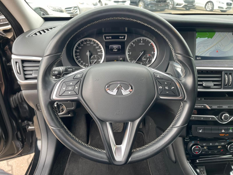 Infiniti Q30 2.2d AWD/NAVI/SHZ/AUTOMATIK/Eu6/Kamera/LED — photo 12