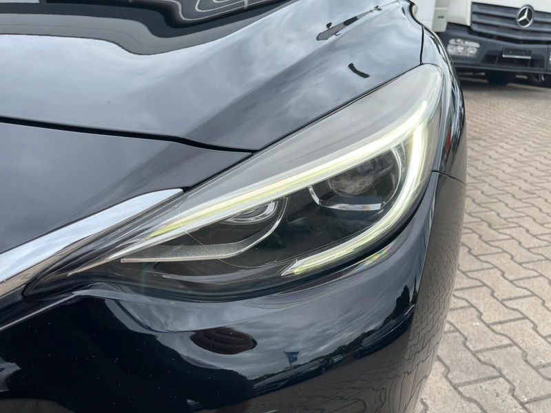 Infiniti Q30 2.2d AWD/NAVI/SHZ/AUTOMATIK/Eu6/Kamera/LED — photo 6