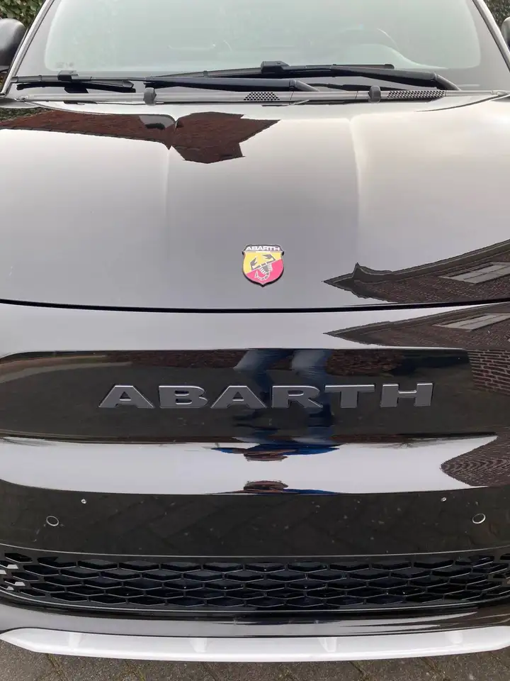 Abarth 500e 2024