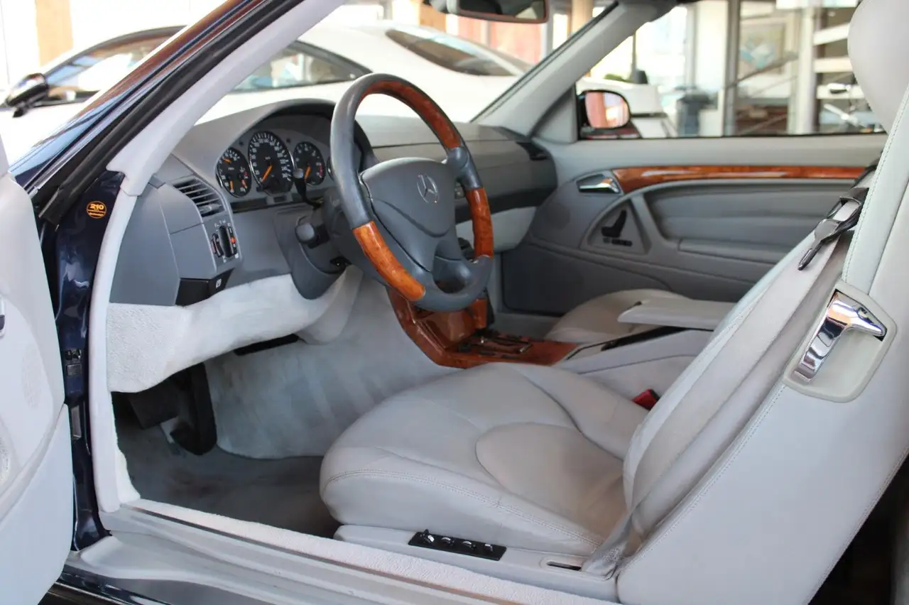 Mercedes-Benz SL 320 AMG 18 Zoll Xenon BOSE ADS Panoramadach, foto 12