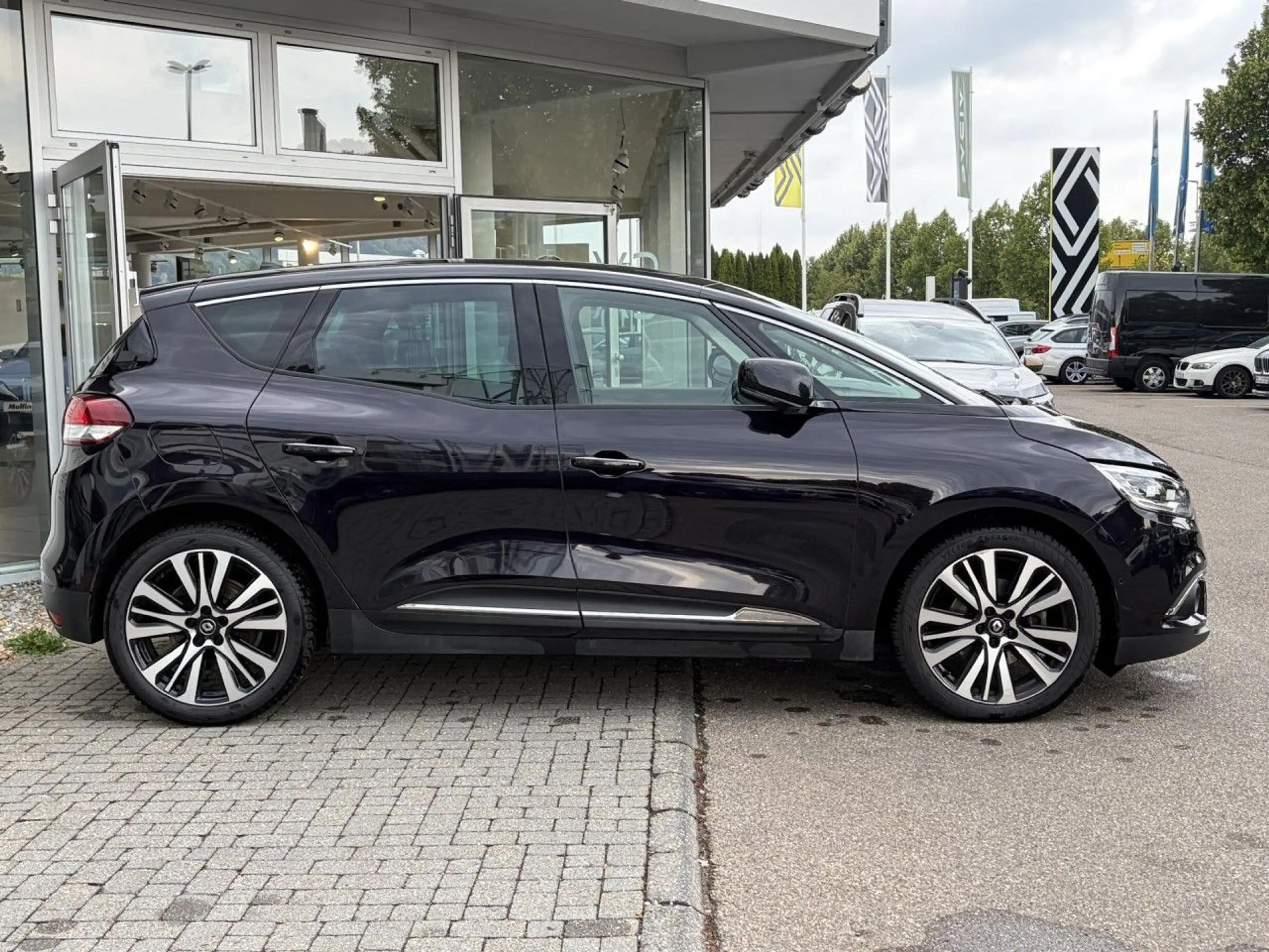Renault Scenic Grand  TCe 160 INITIALE Paris Massage HUD — photo 6