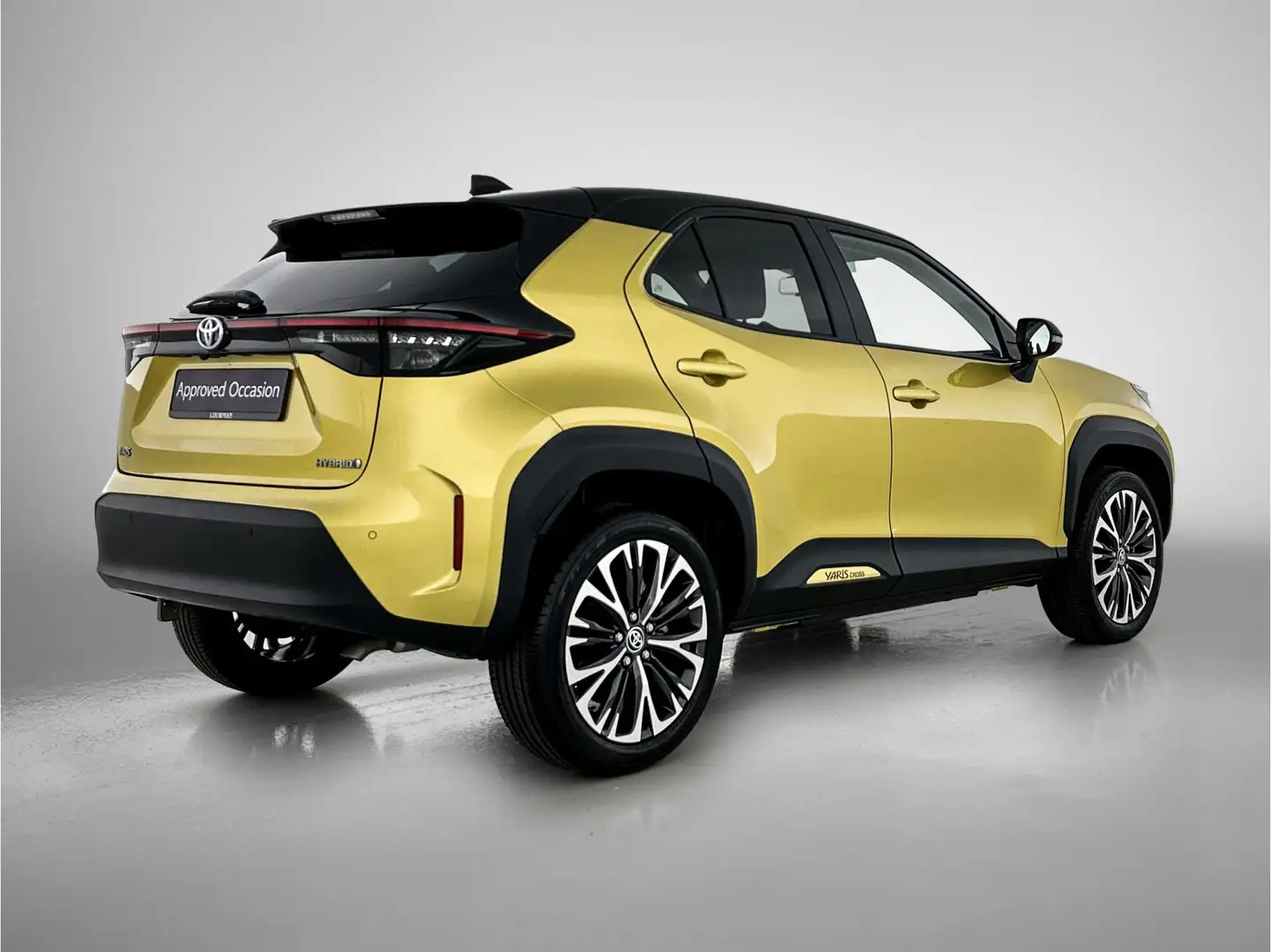 Toyota Yaris Cross 1.5 Hybrid Executive Limited Geel - 2
