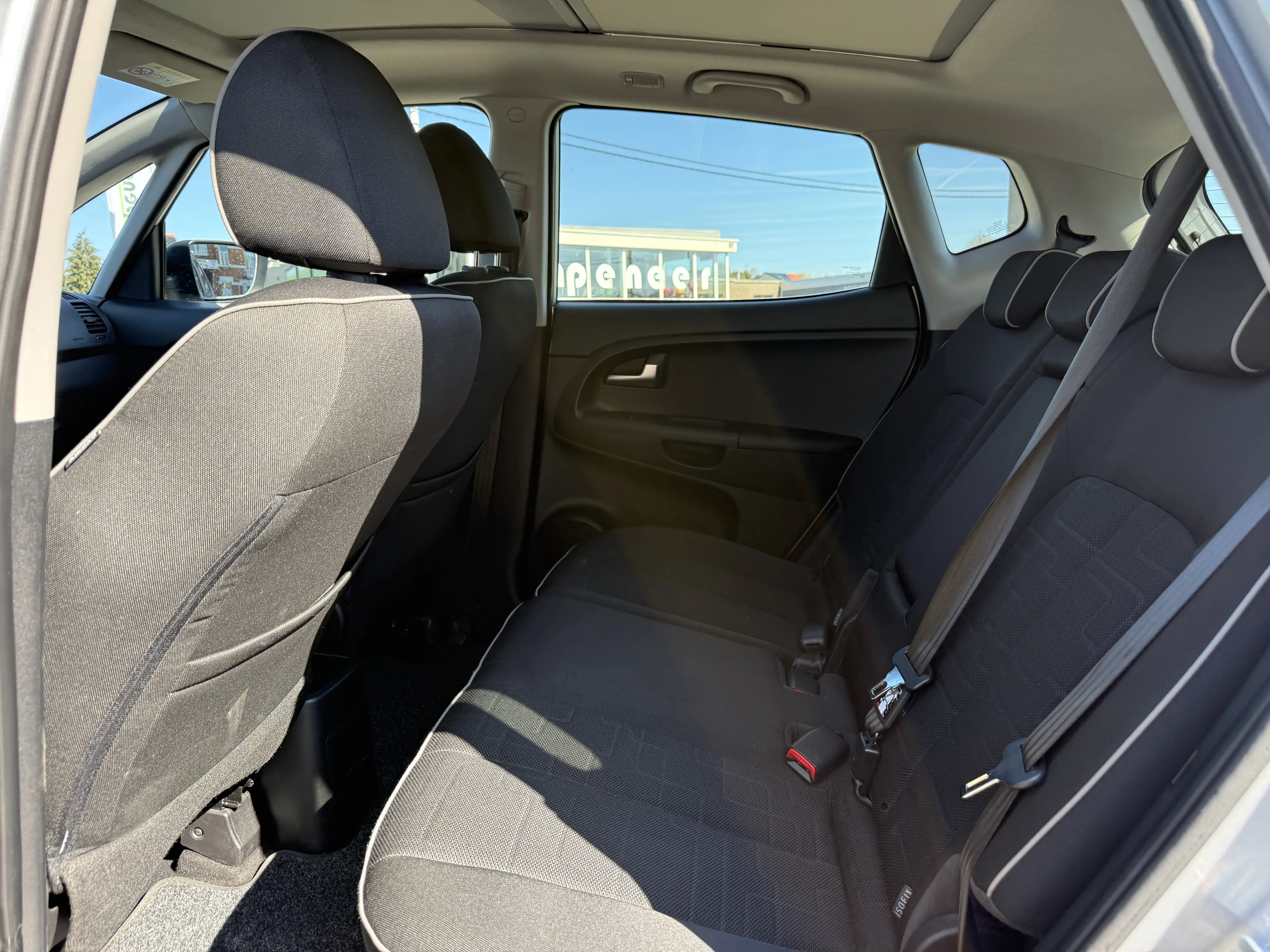 Kia Venga Venga 1.4i Sense — photo 7