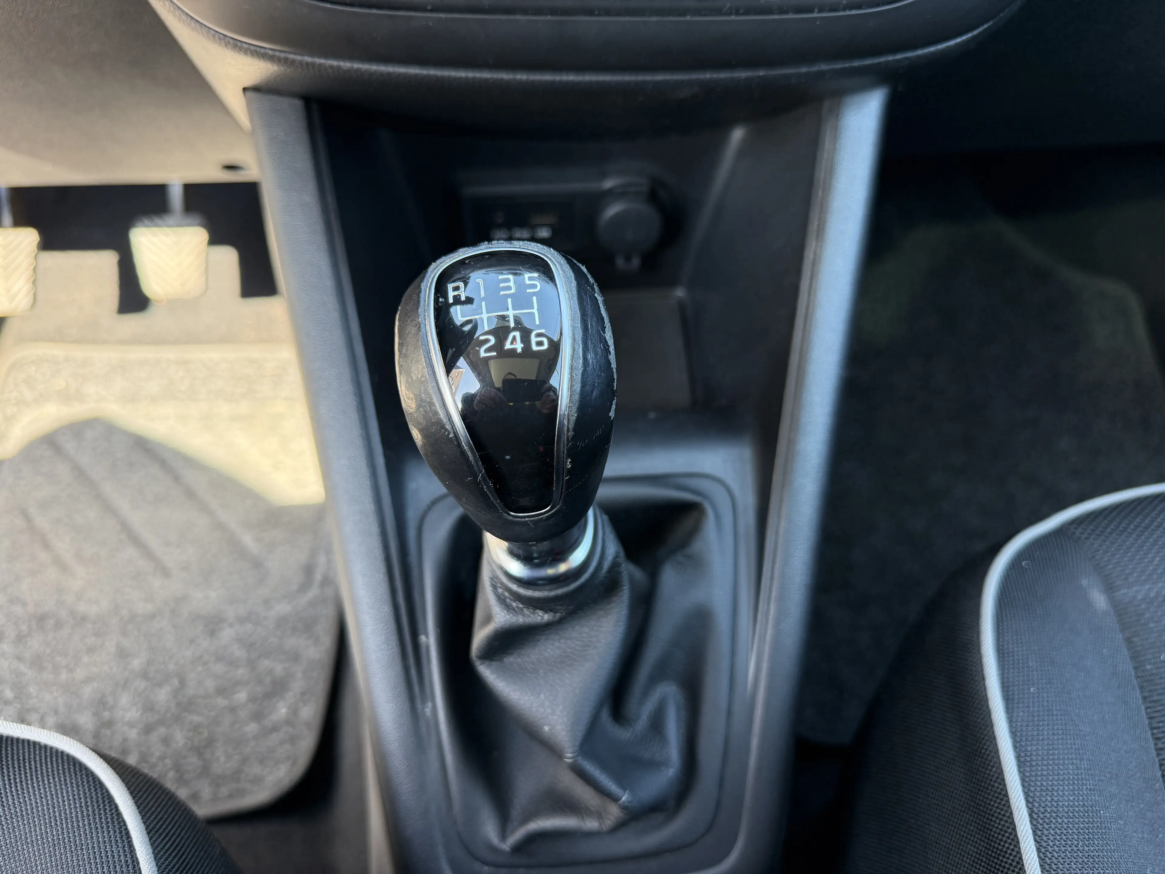 Kia Venga Venga 1.4i Sense — photo 13