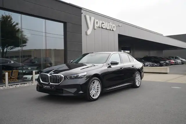 BMW i5 i5 eDrive40 Bruin Leder Camera