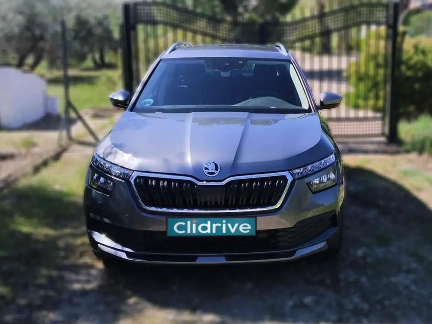 Skoda Kamiq 1.0 TSI Style 85kW Gris - 2