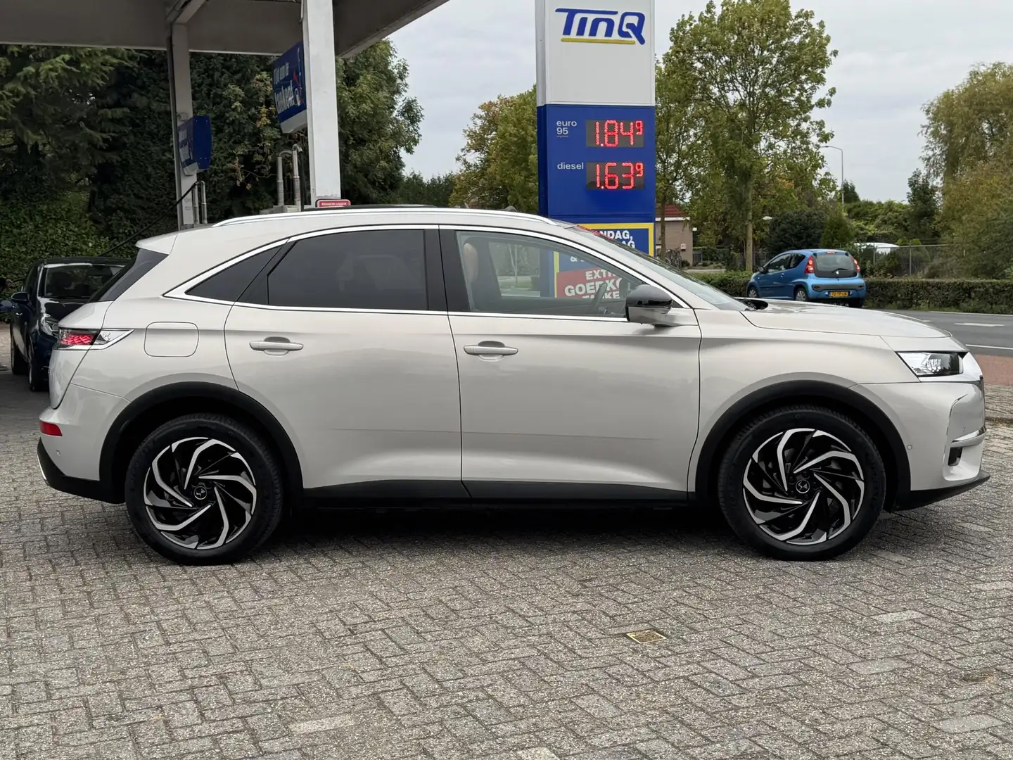 DS Automobiles DS 7 Crossback E-Tense 4x4 Performance Line+ OPERA | PANO | NAVI Gris - 2