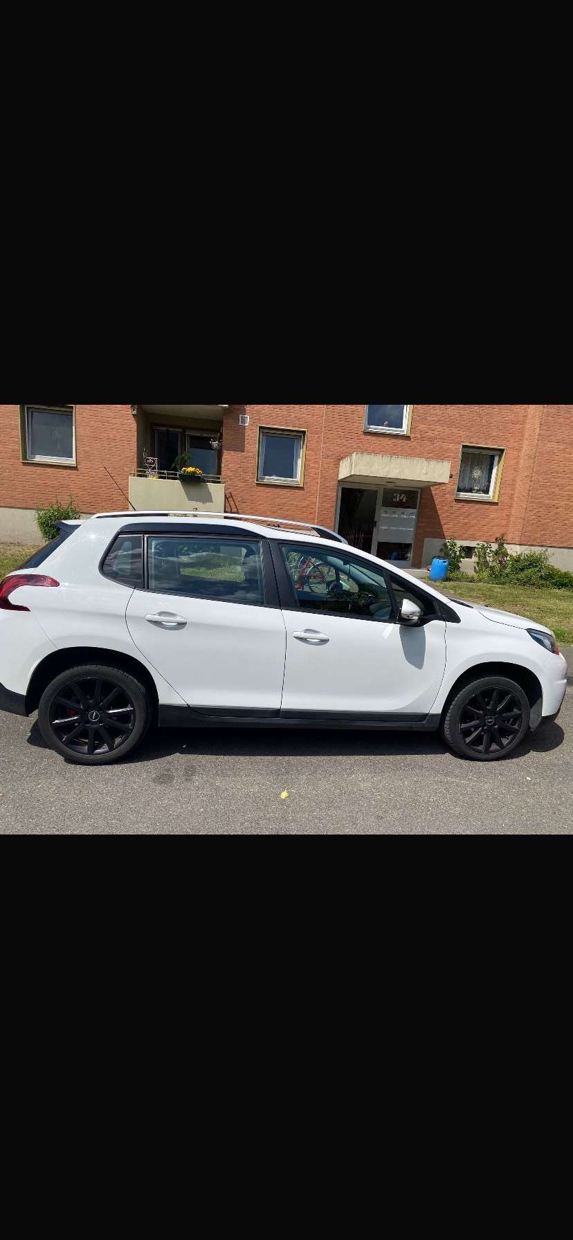 Second hand Peugeot 2008 1.2