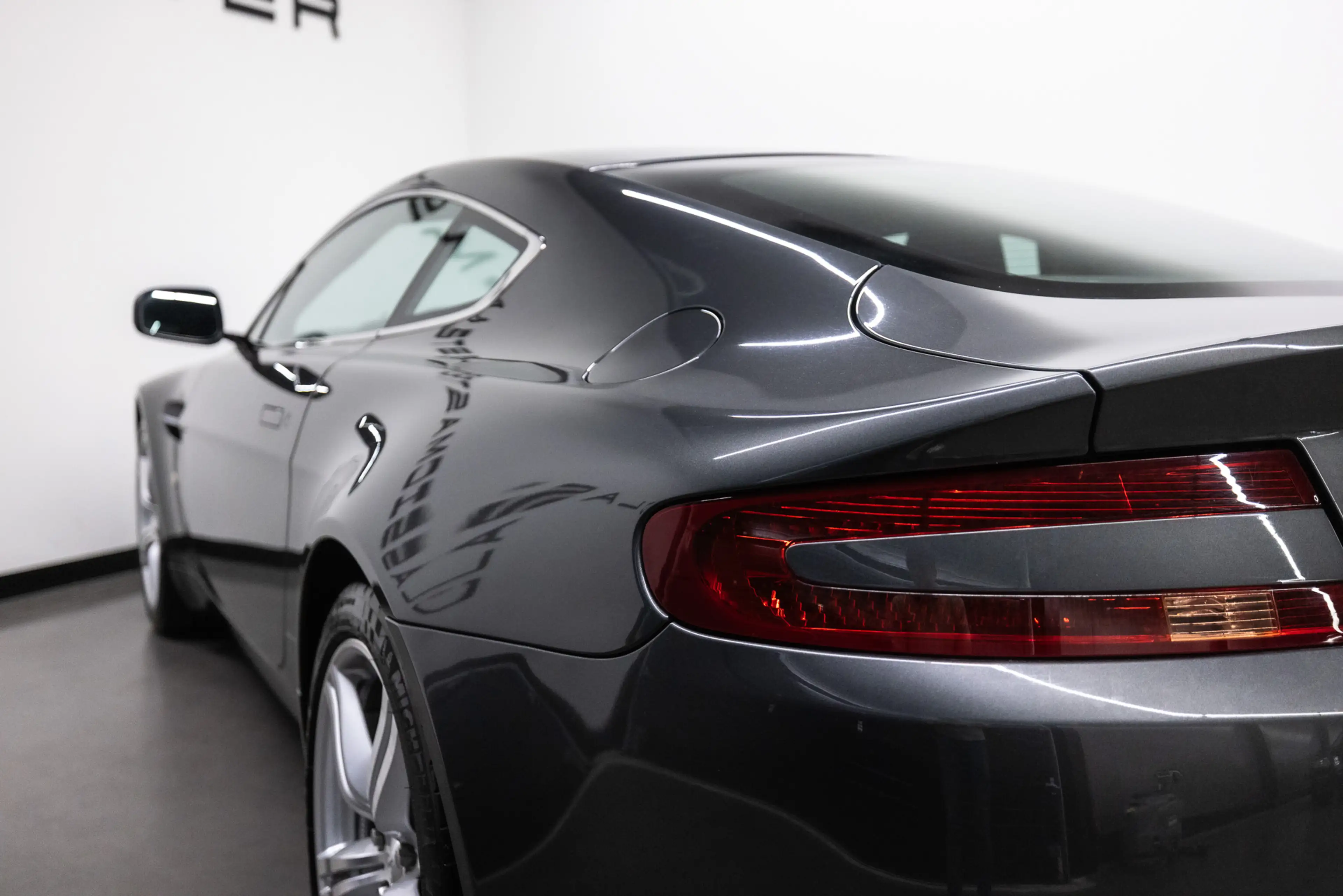 Aston Martin Vantage V8 4.7 V8 Fiscale waarde € 12.000,- 4.7 V8 — photo 31