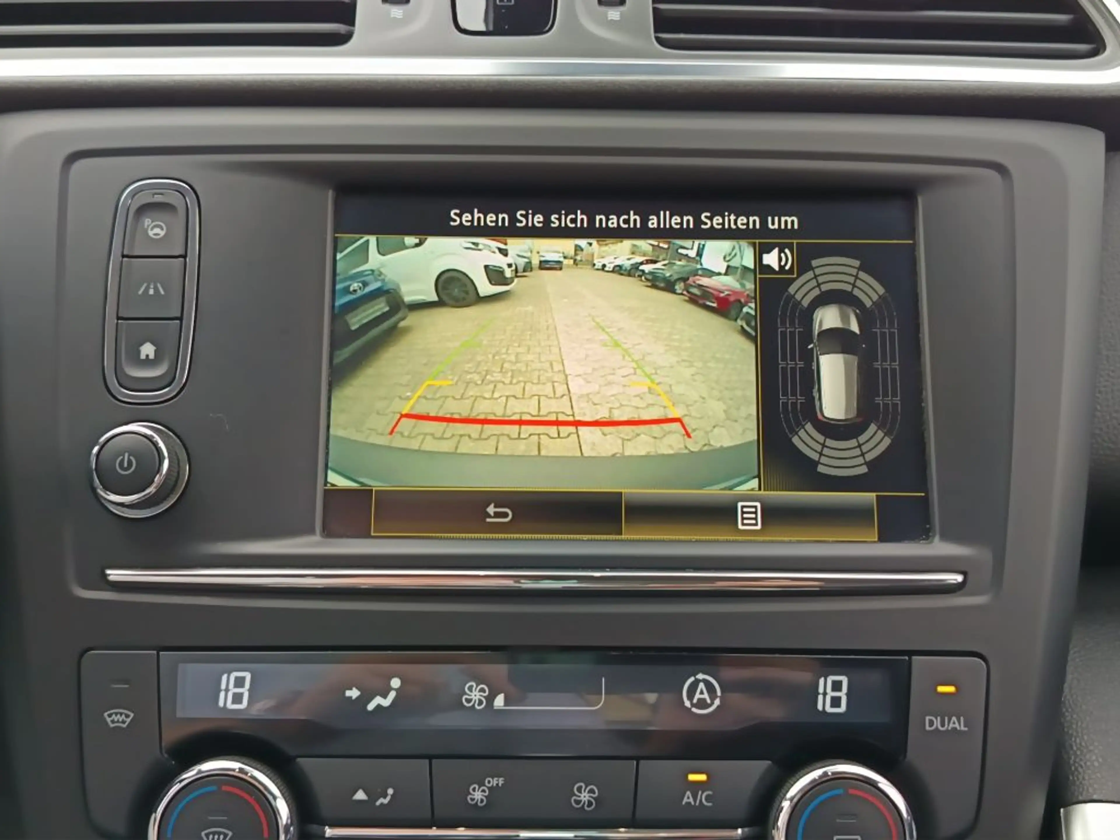 Renault Kadjar Energy TCe130 EDC CROSSBORDER Bose-Sound-System — photo 11