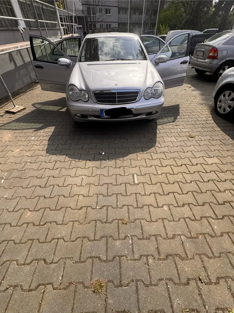 Mercedes-Benz C 180 C 180 Kompressor (203.046) Grau - 1