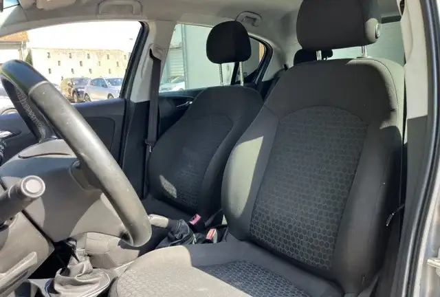 Opel Corsa view 10