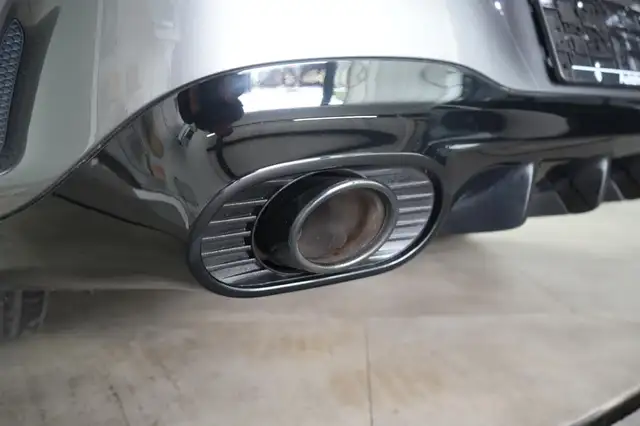 Mercedes-Benz CLA view 9