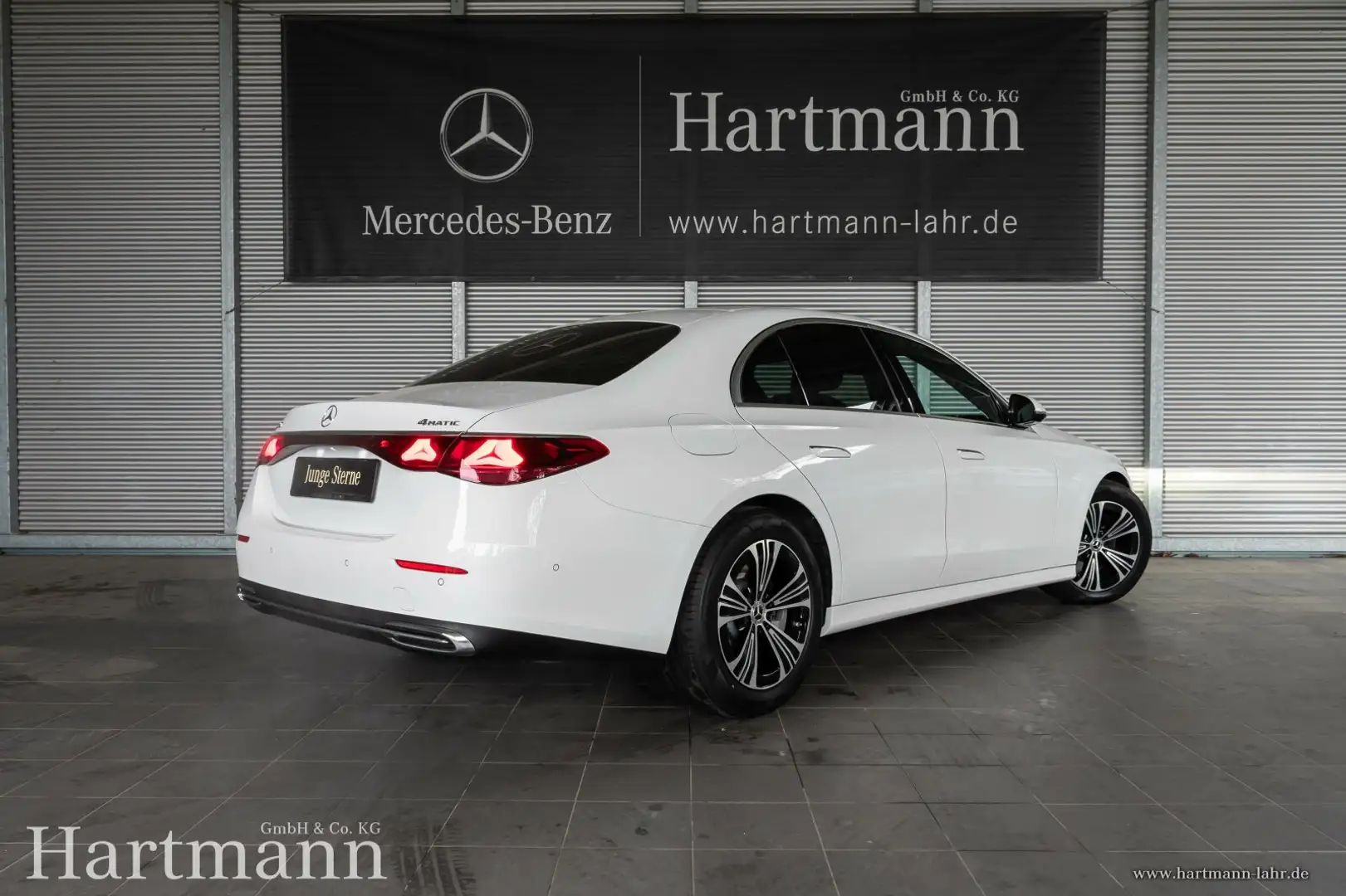 Mercedes-Benz E 450 E 450 4M Avantgarde Sitzklima DigitalLight KeyGo Blanc - 2