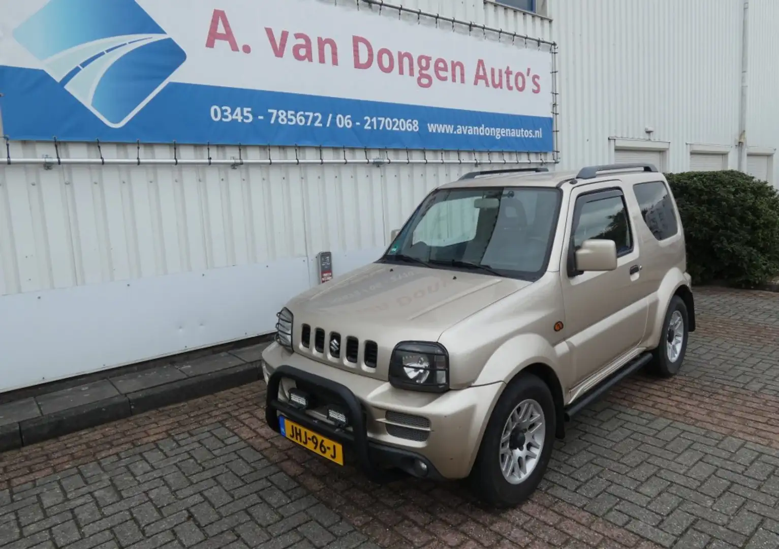 Suzuki Jimny 1.3 SPECIAL ED.Automaat 4WD,AIrco,PDC,Navi,APK 7-1 Beige - 2