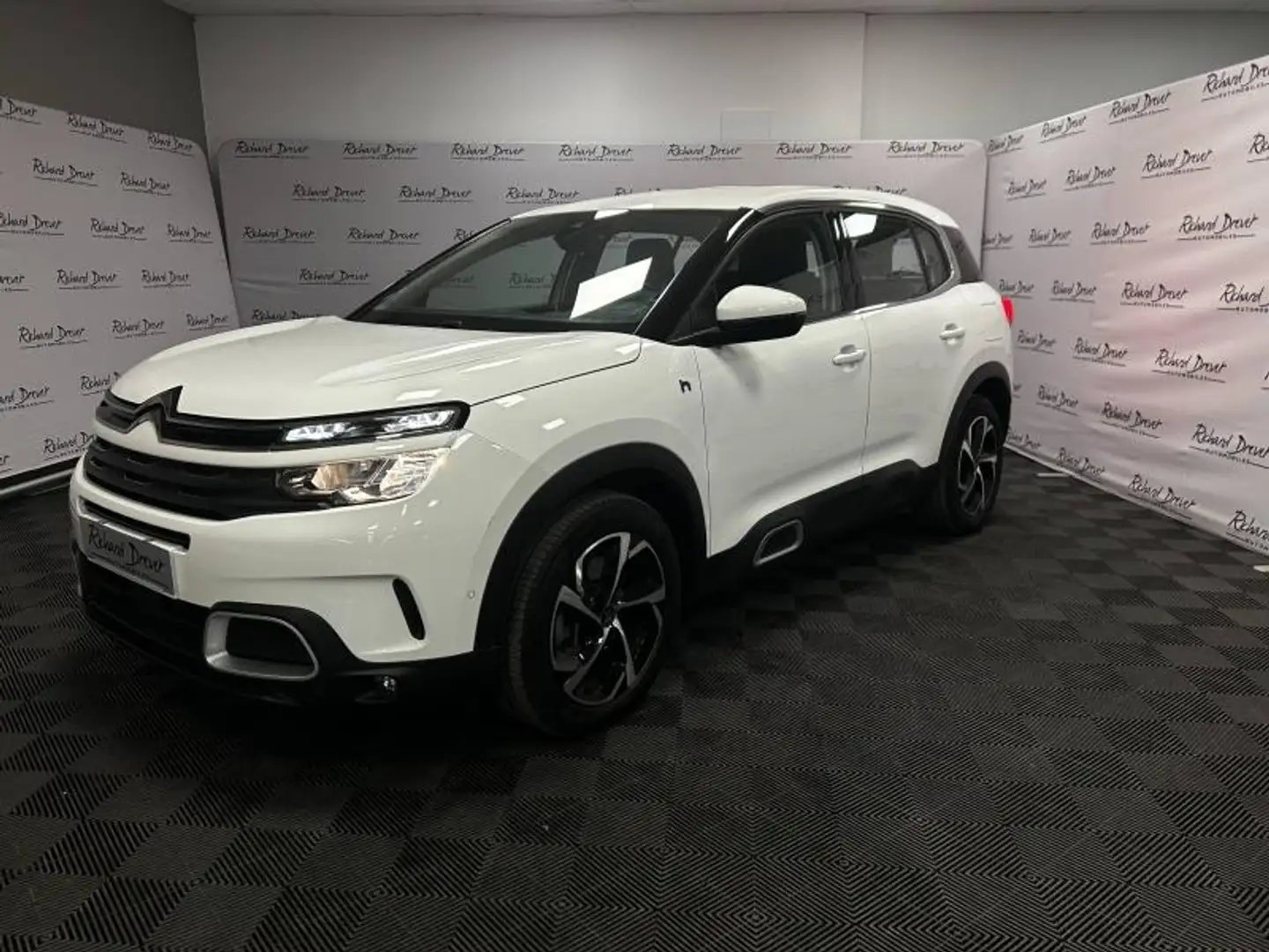 Citroen C5 Aircross Hybrid 225ch Feel e-EAT8 - 1
